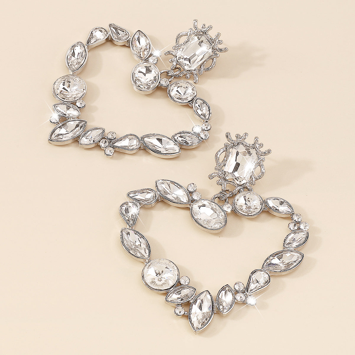 Exquisite Rhinestone Heart Dangle Earrings medyjewelry
