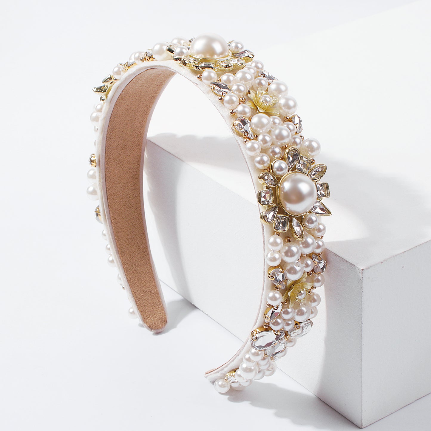 Elegant White Pearl Headband medyjewelry