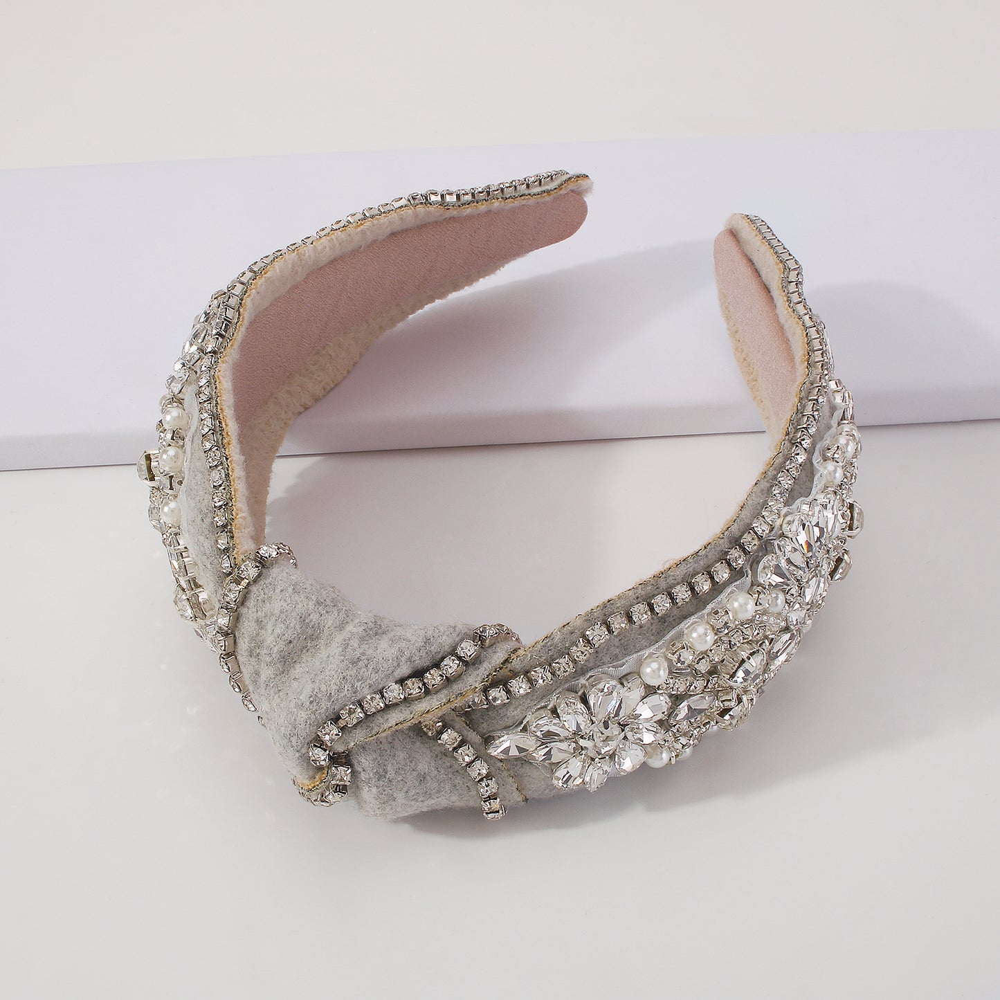 New Winter Felt Full Rhinestone Topknot Headband medyjewelry