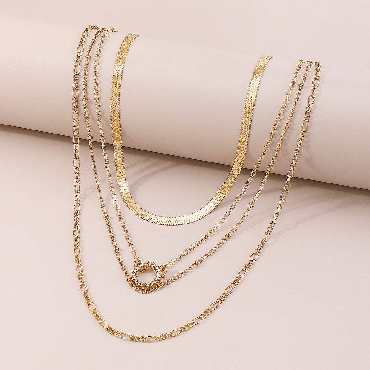 Punk Snake Chain Rhinestone Round Pendant Necklace medyjewelry
