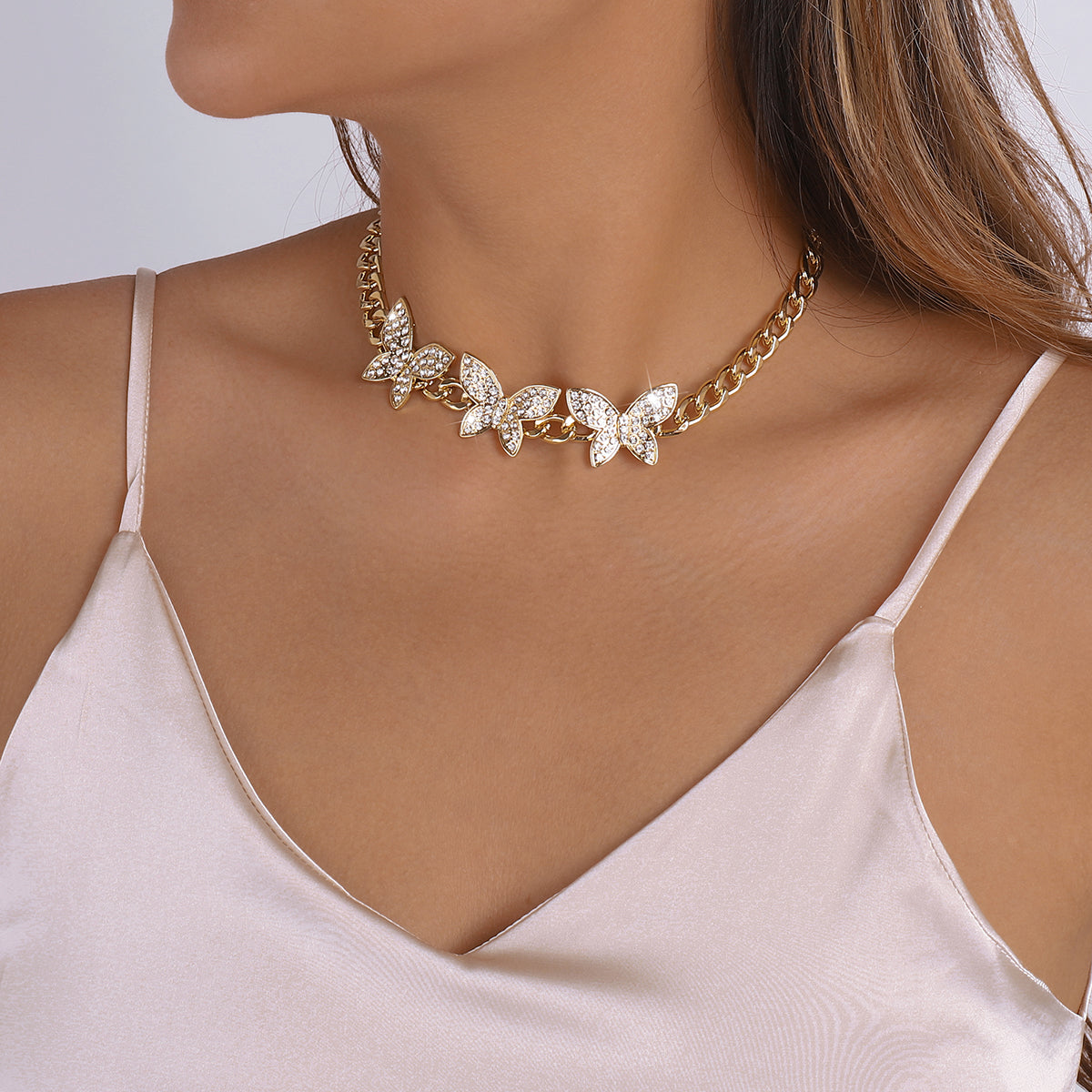 Cuban Link Chain Rhinestone Butterfly Necklace medyjewelry