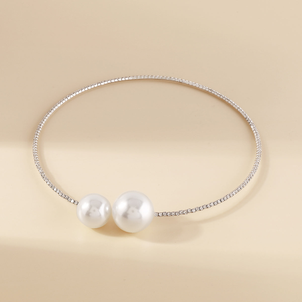 Elegant Big Pearls Open Claw Chain Collar Necklace medyjewelry