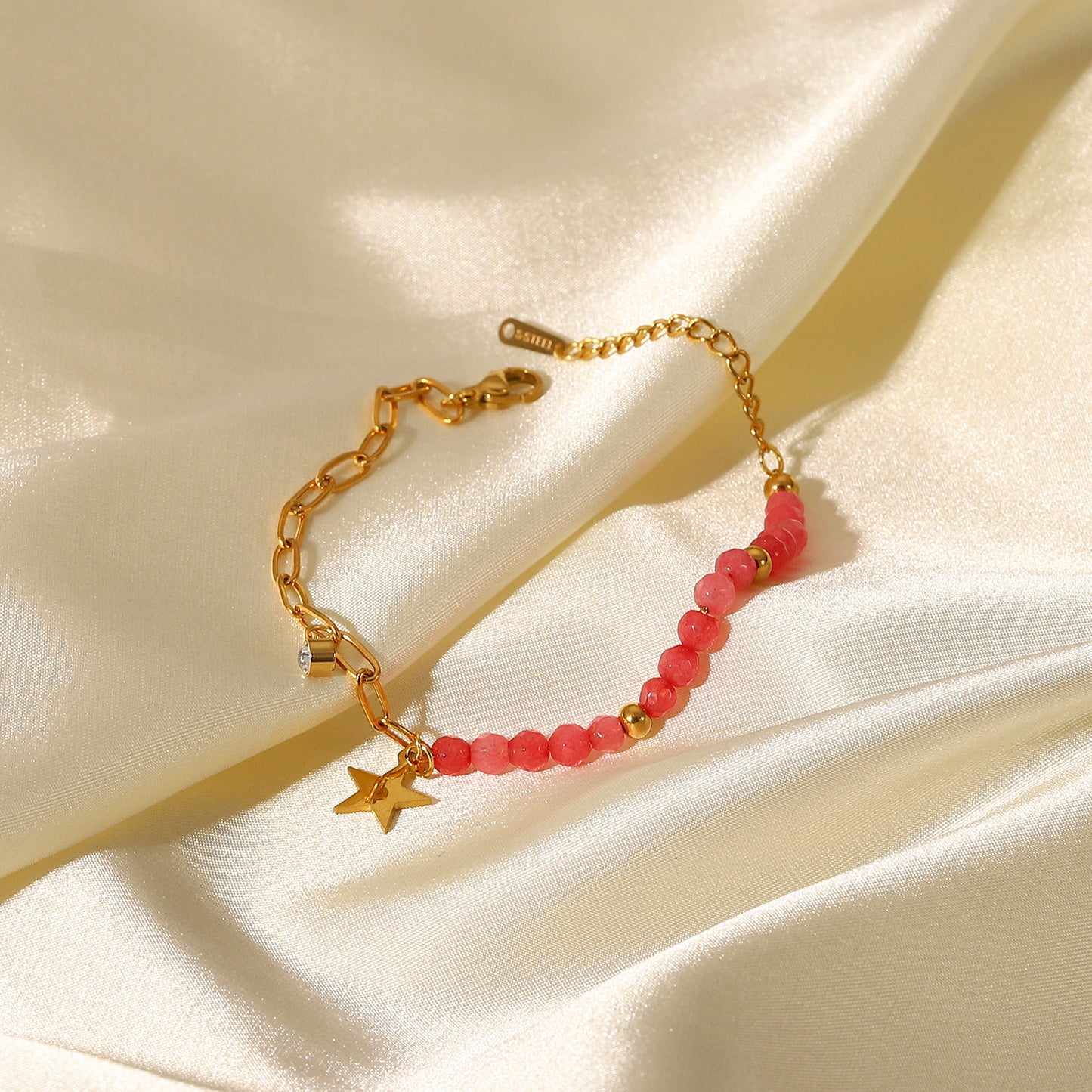 Stainless Steel Red Stone Star Pendant Bracelet medyjewelry