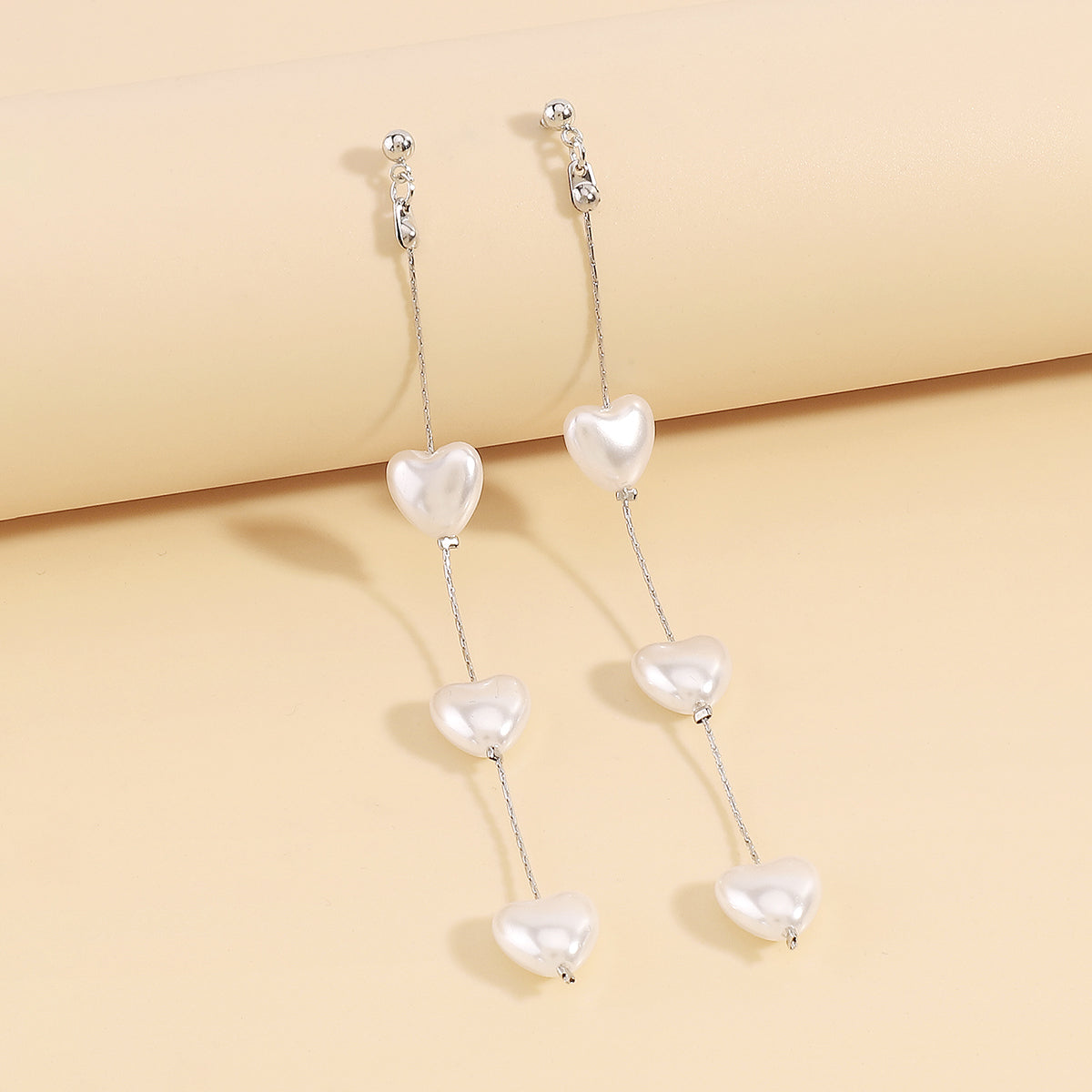 E11176 Pearls Heart Tassel Drop Dangle Earrings