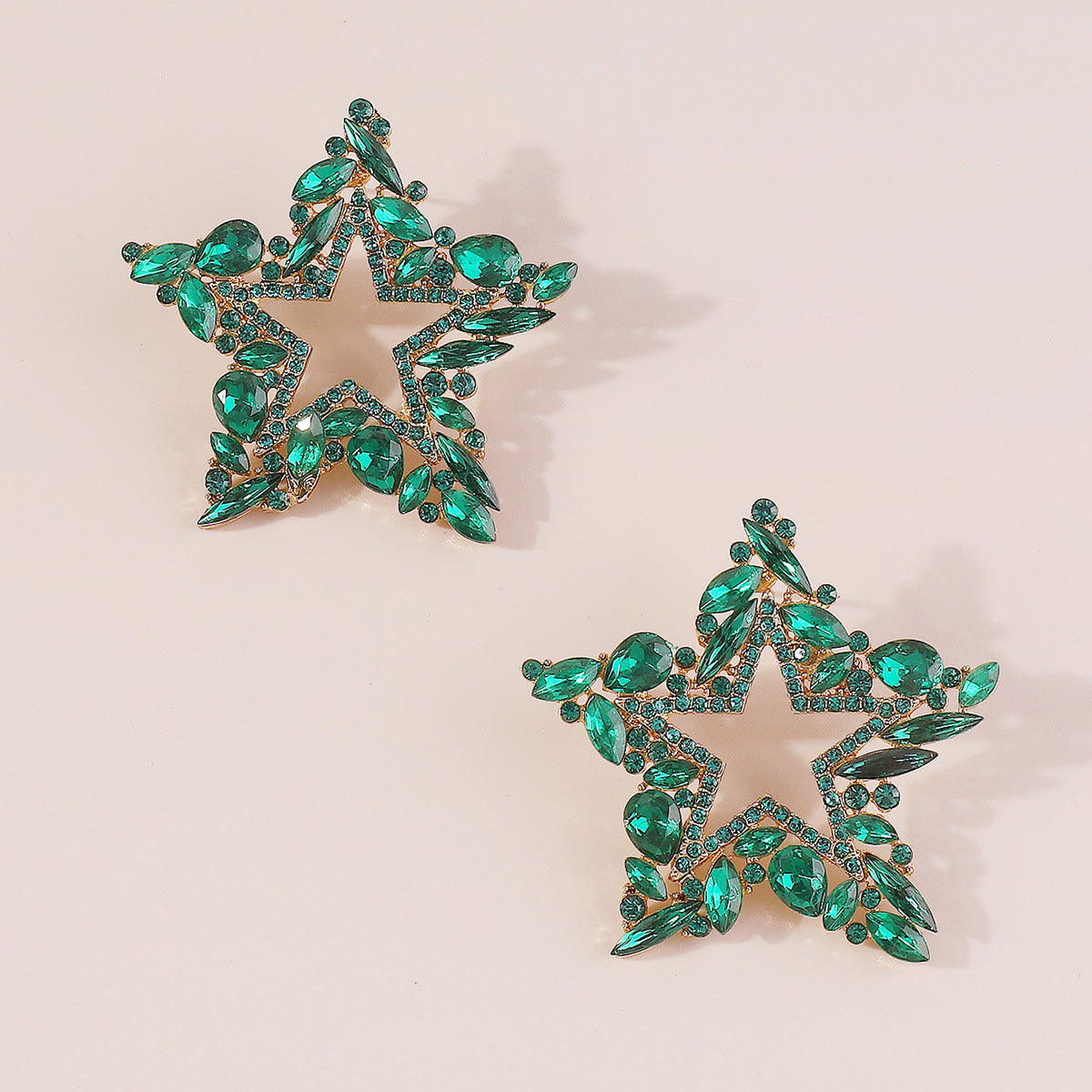 E11696 Hollow Rhinestone Star Drop Dangle Earrings