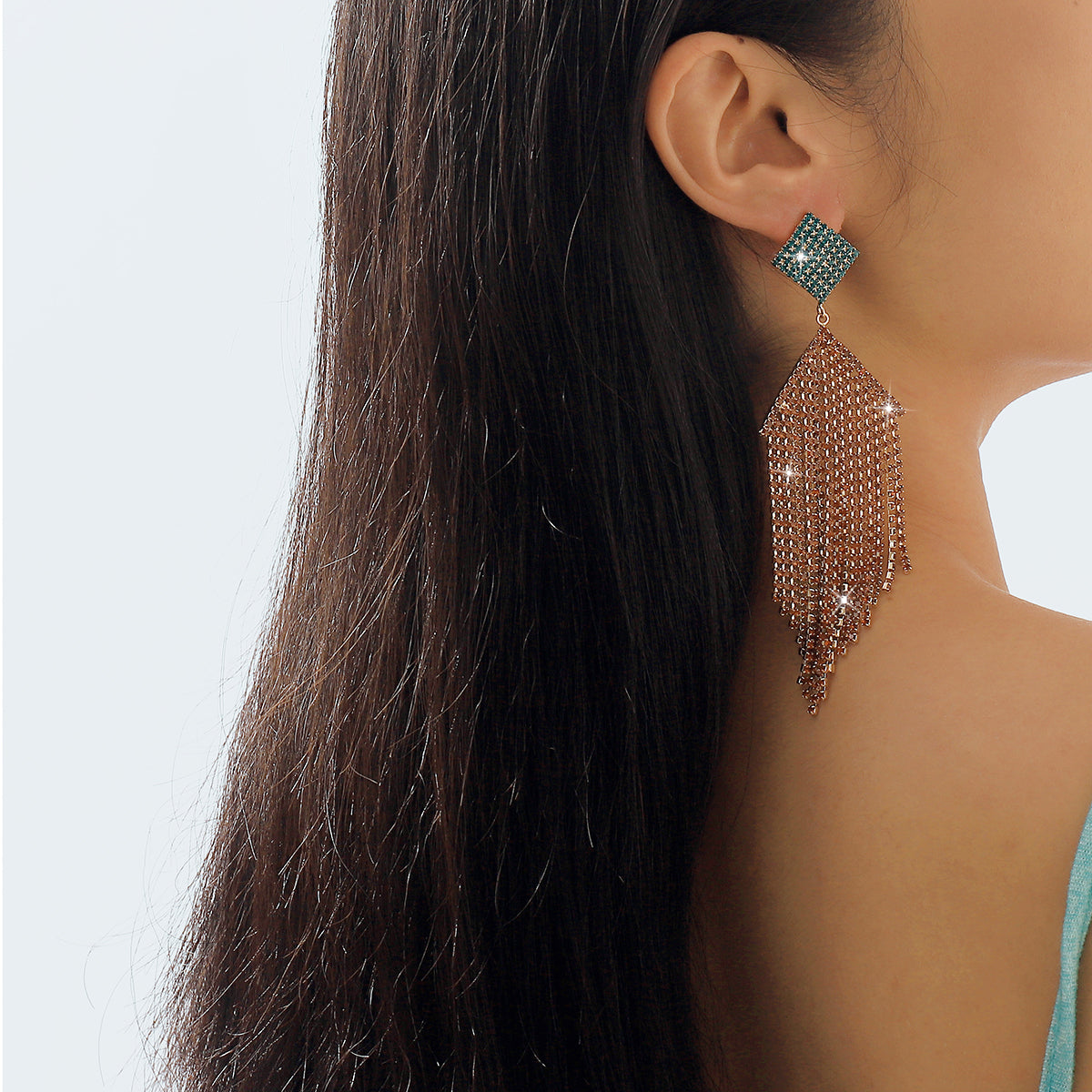 E11834 Lux Crystal Chandelier Earrings