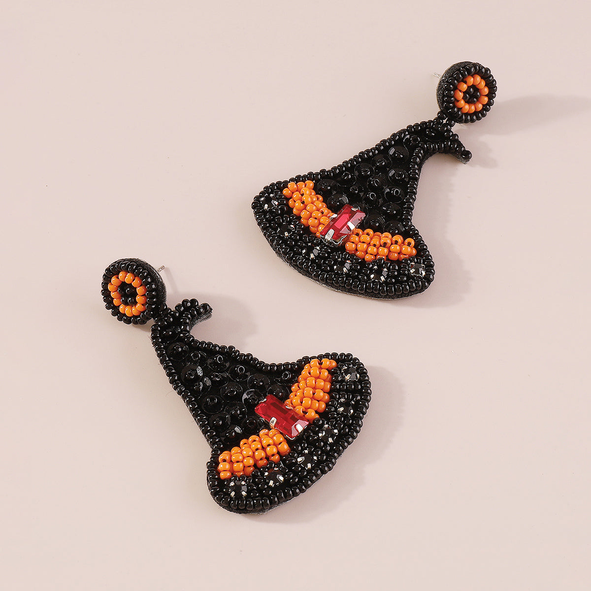 E11922 Halloween Beaded Witch Hat Drop Earrings