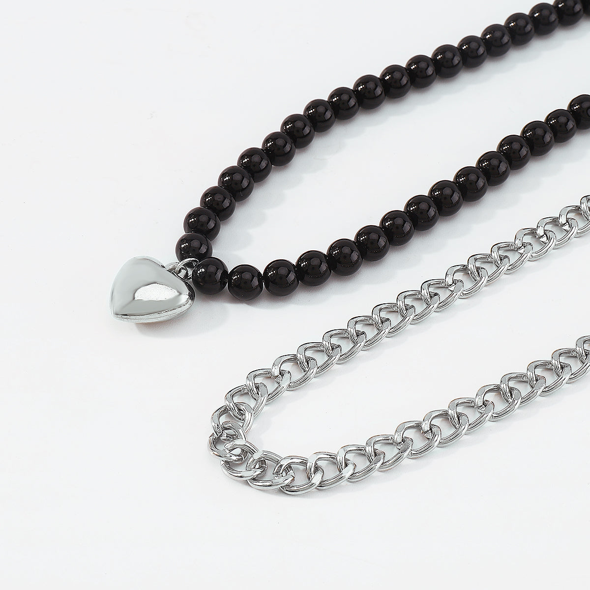 N10411 Black Beads Chain Collar Heart Pendant Necklace