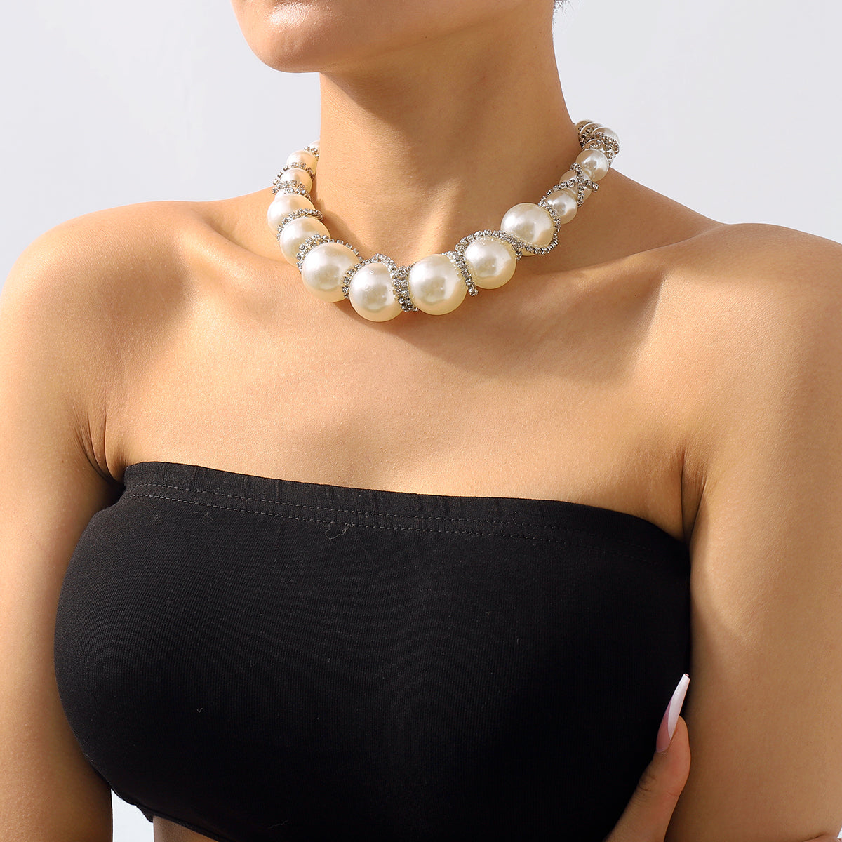 N11131 Extra Large Faux Pearl Rhinestone Chain Necklace