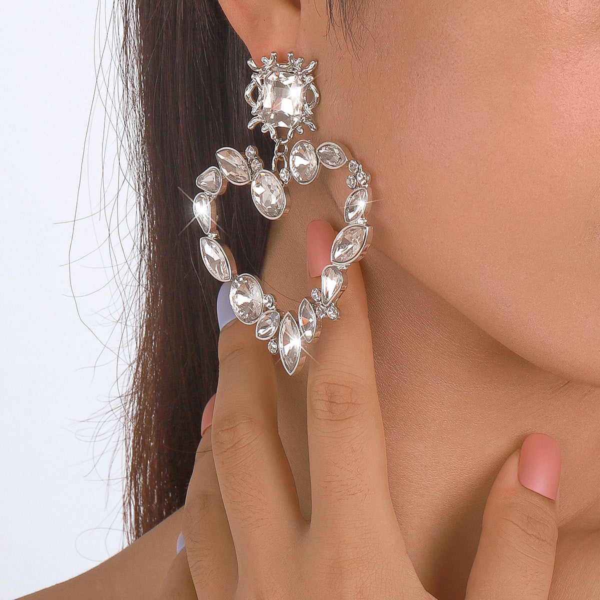 Exquisite Rhinestone Heart Dangle Earrings medyjewelry
