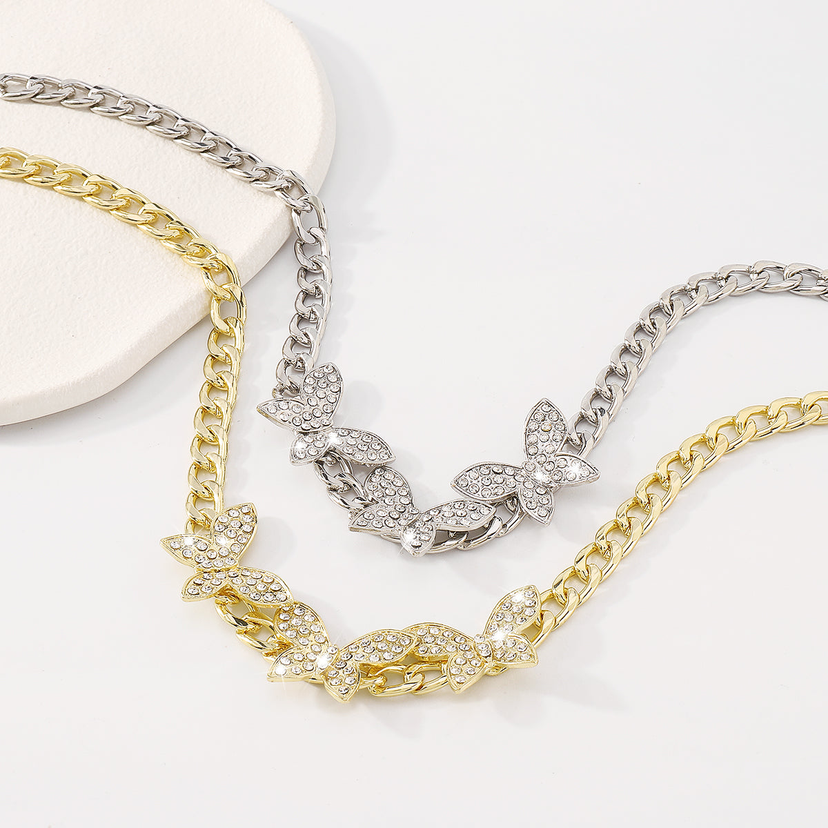 Cuban Link Chain Rhinestone Butterfly Necklace medyjewelry