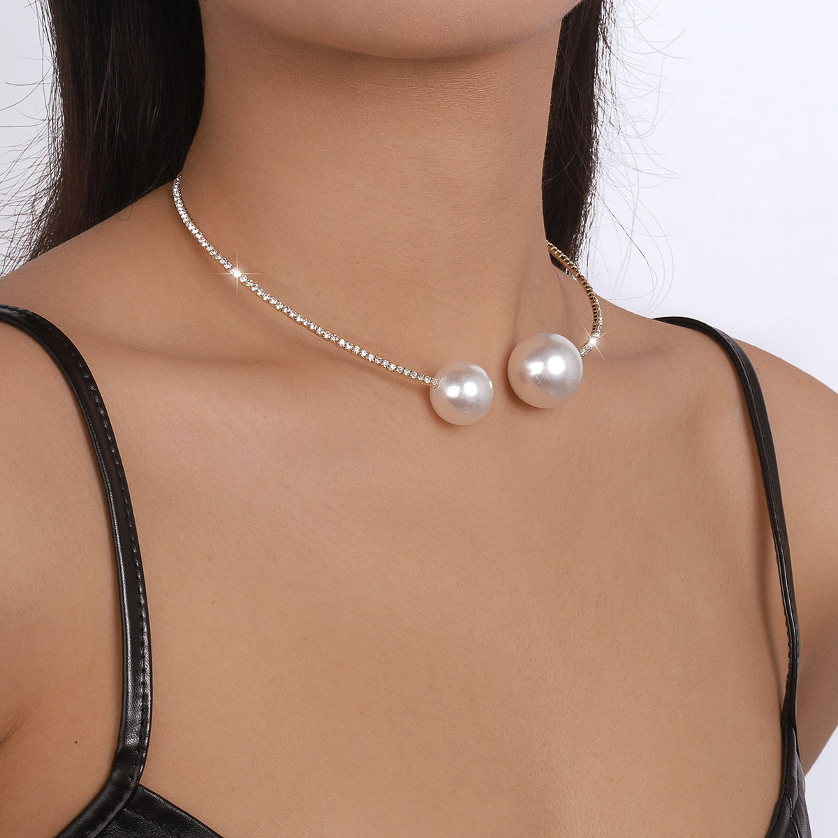 Elegant Big Pearls Open Claw Chain Collar Necklace medyjewelry